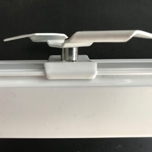 Support Ailette avec clip et cale 6 mm pour store à lames verticales – A l’unité
